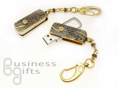 Ювелирная поворотная флэшка в виде брелка